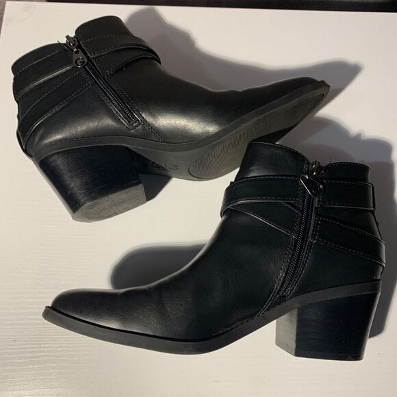 Guess Boots Women's Size 7.5 Black Chelsea Style Cuban Heel Ankle Zipper - Picture 7 of 10